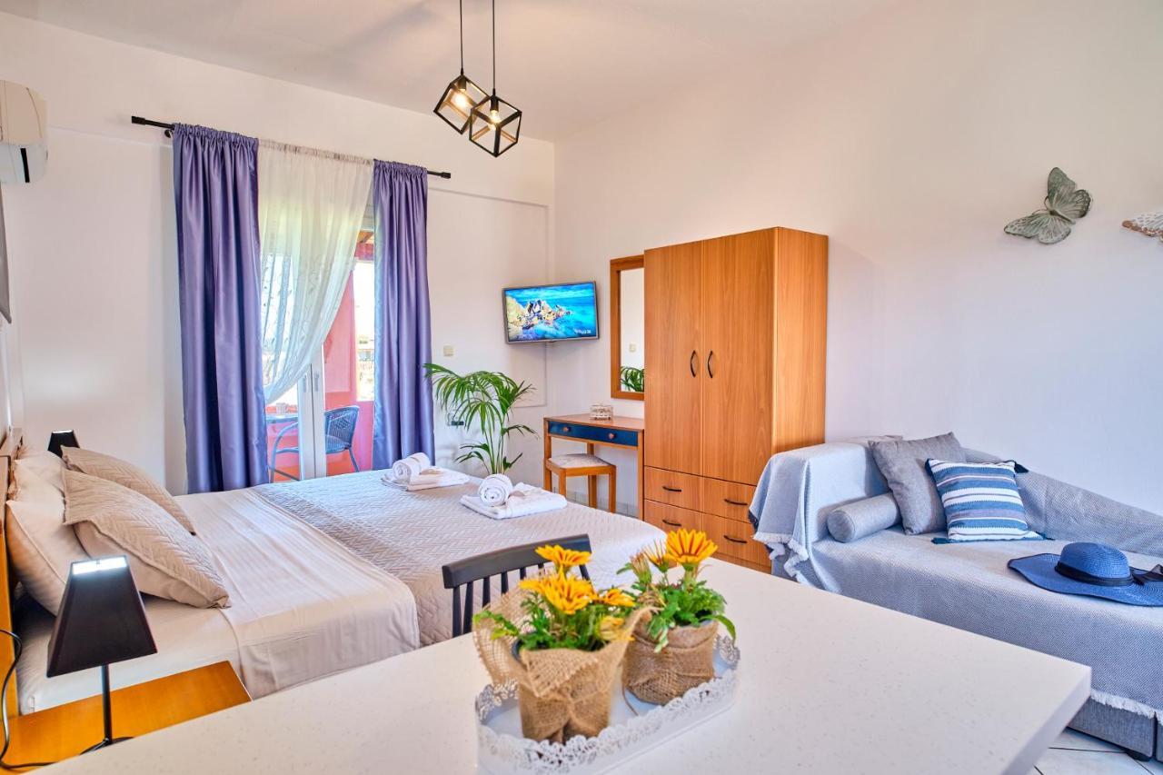 Logas Beach Studios Peroulades  Luaran gambar