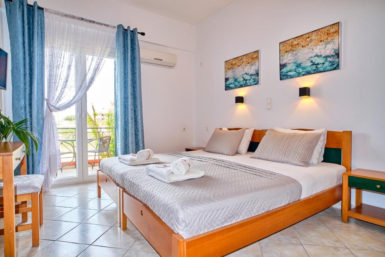 Logas Beach Studios Peroulades  Luaran gambar