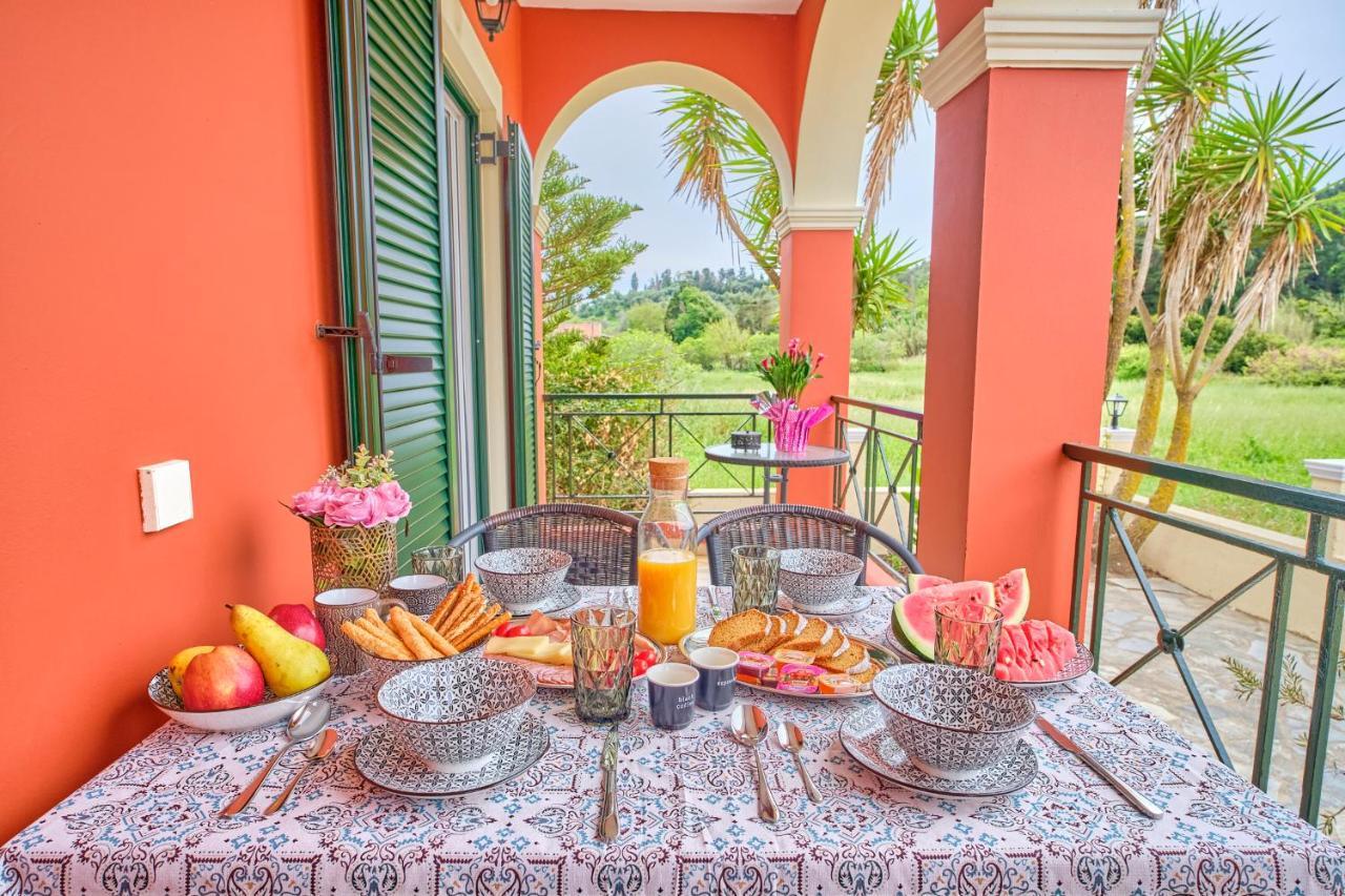 Logas Beach Studios Peroulades  Luaran gambar